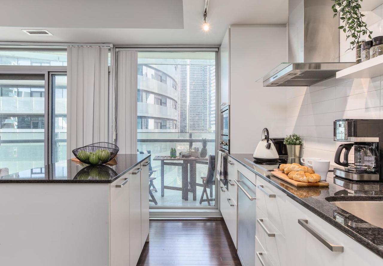 Condo Downtown, Cn Tower, Financial District Toronto Kültér fotó